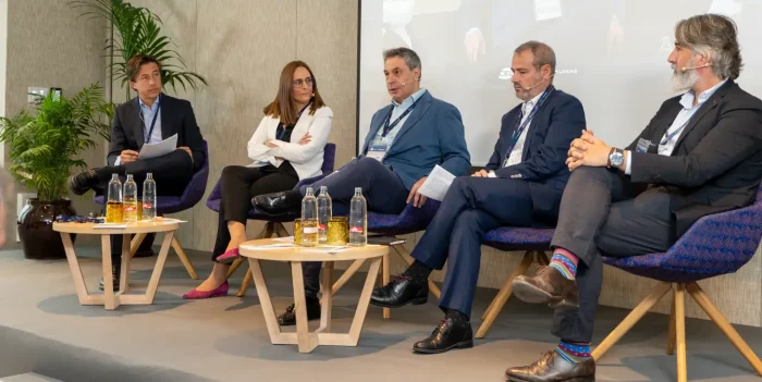 Presentación primer estudio eCMR España_mesa debate_FIELDEAS