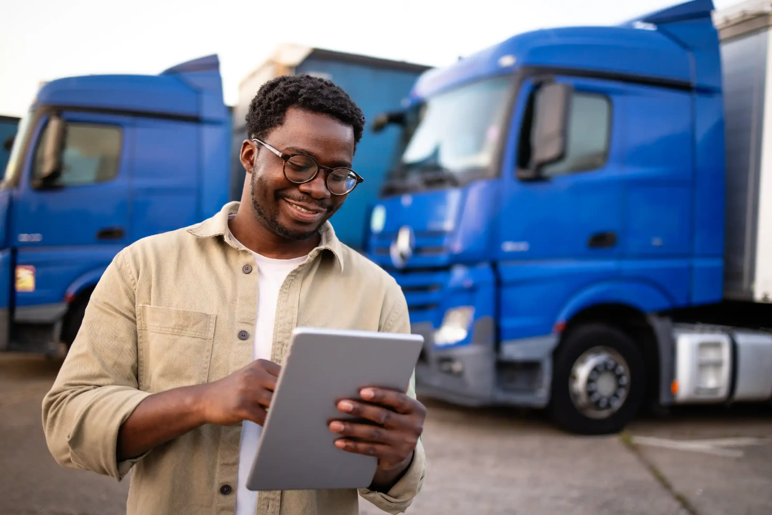 Advanced digital signature in road transport_FIELDEAS Track and Trace_Smart Docs Hub